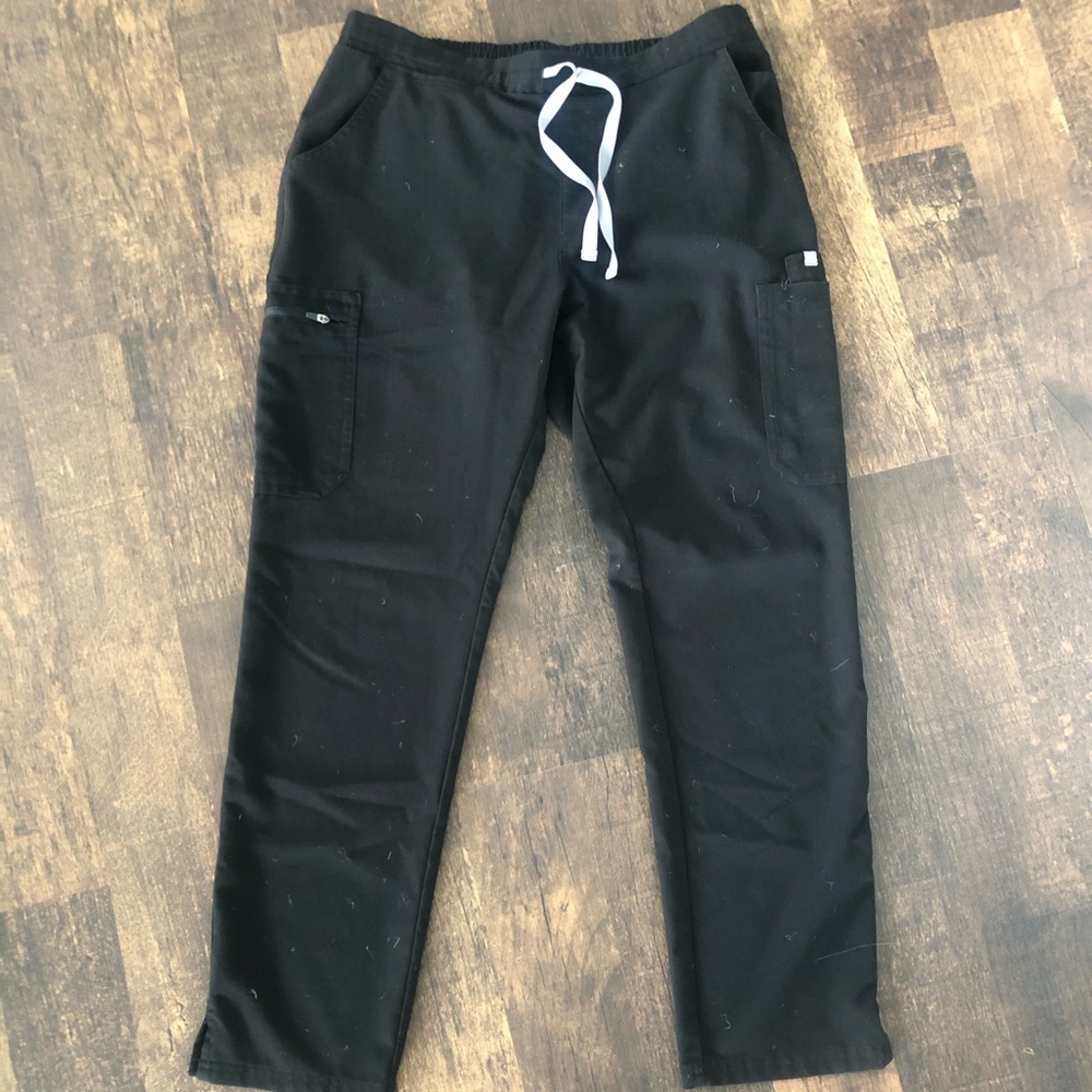 Figs black scrub pants